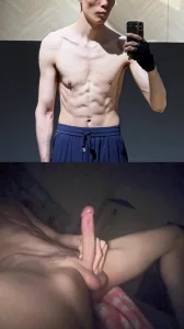 [昆明]17cm腹肌大鸡巴打桩骚逼女粉丝(私信前先看简界）